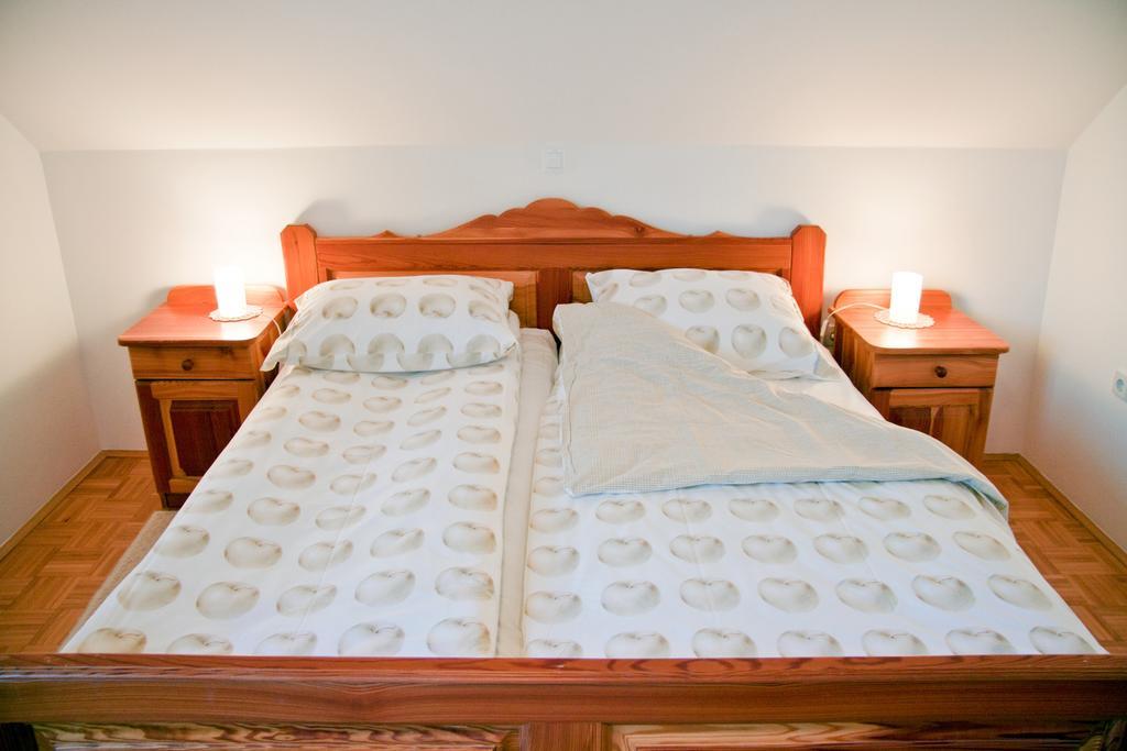 Farm Stay Bukovje Ljubno Eksteriør bilde