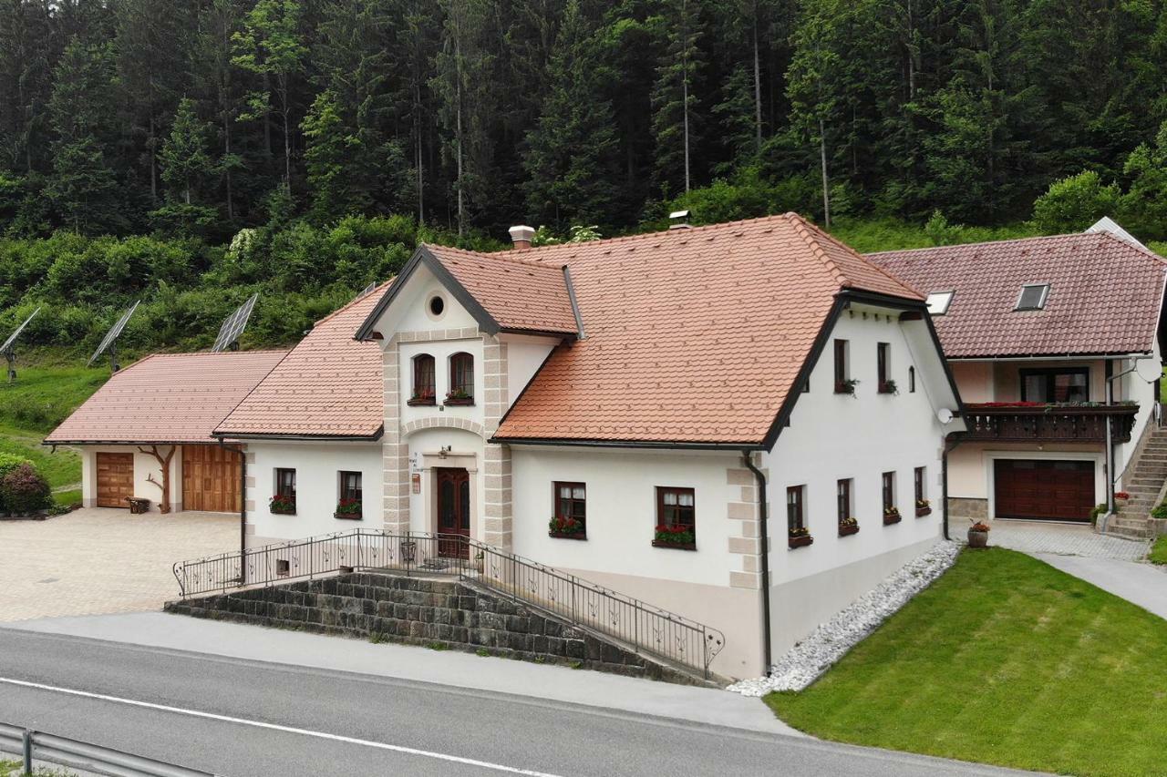 Farm Stay Bukovje Ljubno Eksteriør bilde